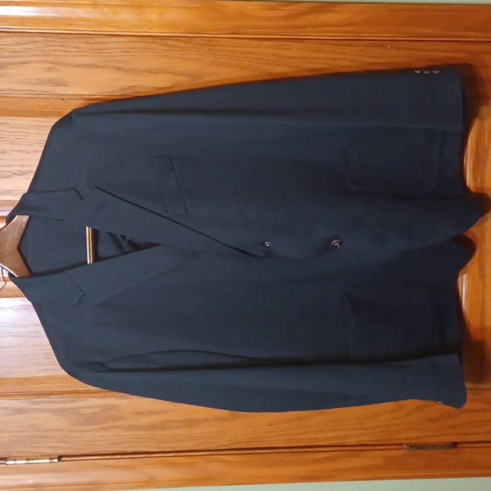 NEW Amazon Essentials Men's Classic-Fit Button-Front Stretch Blazer - Navy NICE!